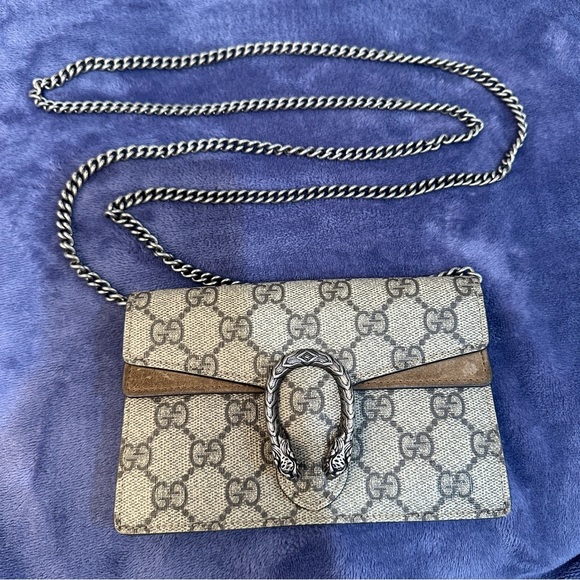 Gucci Supreme Monogram Super Mini Dionysus Shoulder Bag - Picture 2 of 11